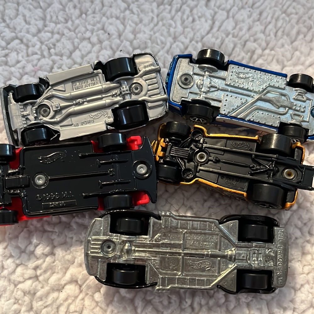 Hot Wheels Bundle #1 - Picture 9 of 11
